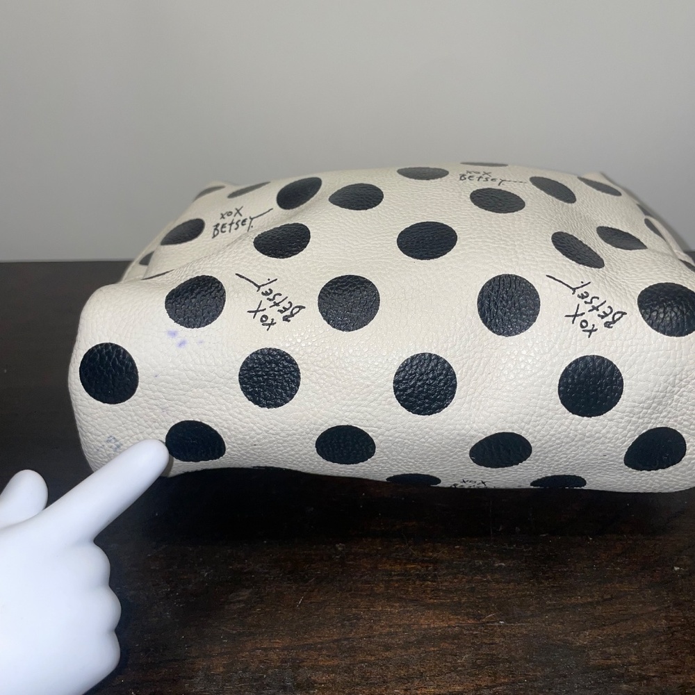 Betsey Johnson Cosmetic Bag Makeup Spots Dots Black White‎ Purse Clutch - Picture 2 of 8